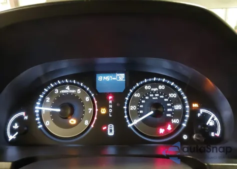 2016 Honda Odyssey Se z USA, uszkodzony, nr VIN 5FNRL5H31GB155856